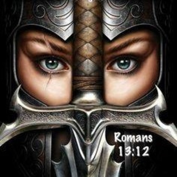 Profile Picture of Fae Phillips (@bossladyfae) on Poshmark