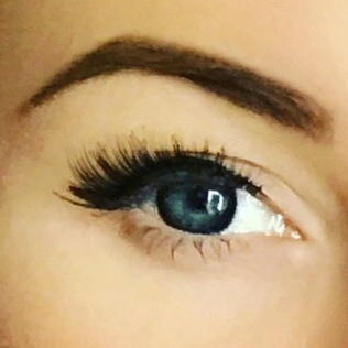 Profile Picture of Nina Swan (@NinaAlexSwan) on Twitter