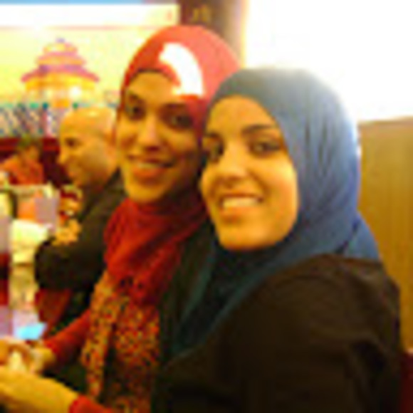 Profile Picture of Rayah Llama (@rayahllama09) on Poshmark