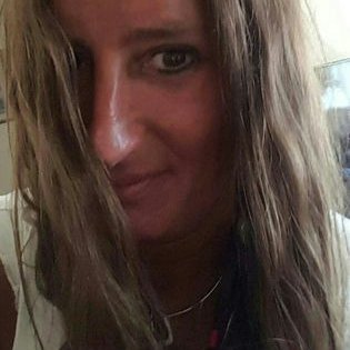 Profile Picture of Dawn Dunne (@DawnDawndunne01) on Twitter