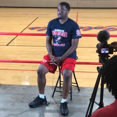 Profile Picture of MakeItLookEasy 🏀 (@MakeItLookEa5y) on Twitter