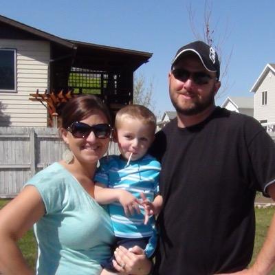 Profile Picture of Amber Neilson (@aneilson27) on Twitter