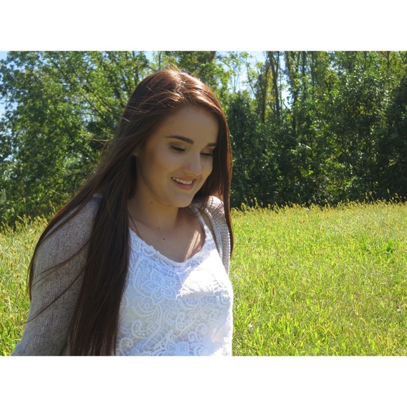 Profile Picture of Alisa Ibric (@_alisaxo_) on Poshmark