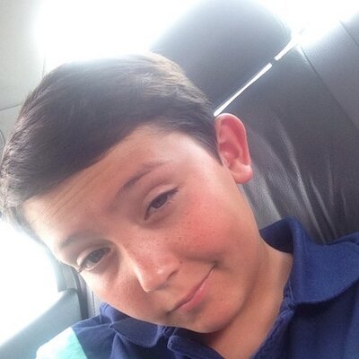 Profile Picture of Jacob (@JacobJacobblau) on Twitter