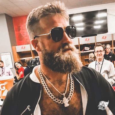 Profile Picture of Chris Flash (@chrisaf69) on Twitter