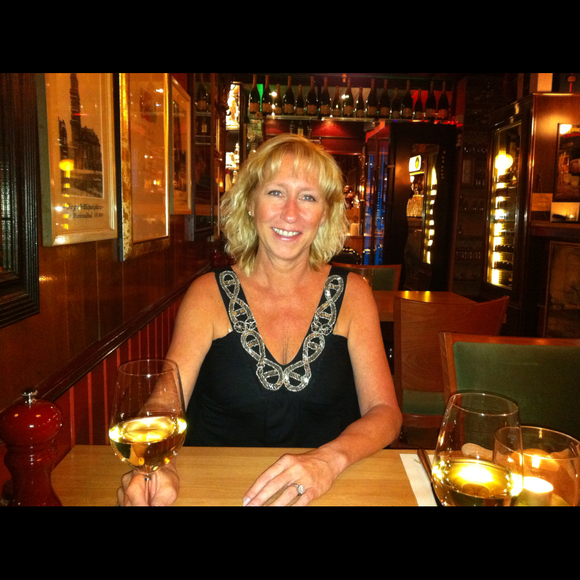 Profile Picture of Cathy Boucree (@cboucree) on Poshmark