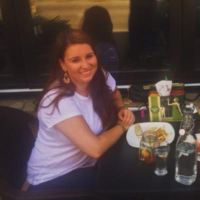 Profile Picture of Jacqueline Powers (@jackiiepowers) on Twitter
