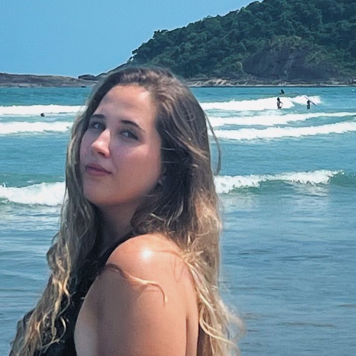 Profile Picture of maricalvetti_ (@maricalvetti_) on Tiktok