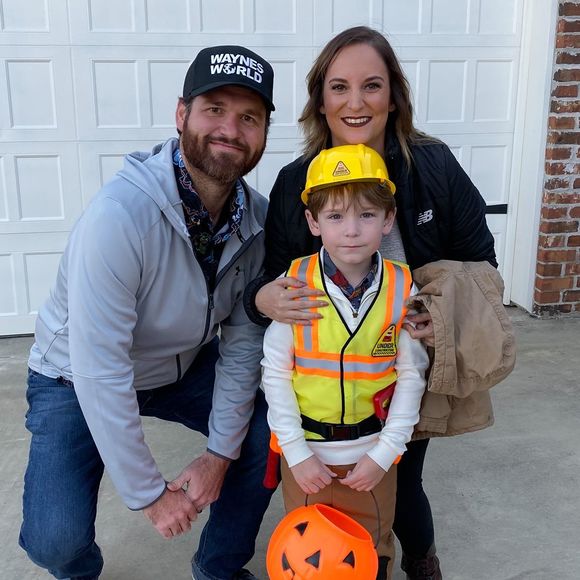 Profile Picture of Matt Gordon (@mattfgordon) on Poshmark