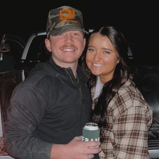 Profile Picture of 🪩⚡️𝚕𝚊𝚒𝚗𝚊 𝚛𝚒𝚊𝚗𝚎⚡️🪩 (@alainagottman) on Instagram