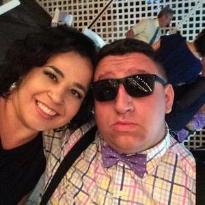 Profile Picture of Ray Hermosillo (@shine4557) on Twitter