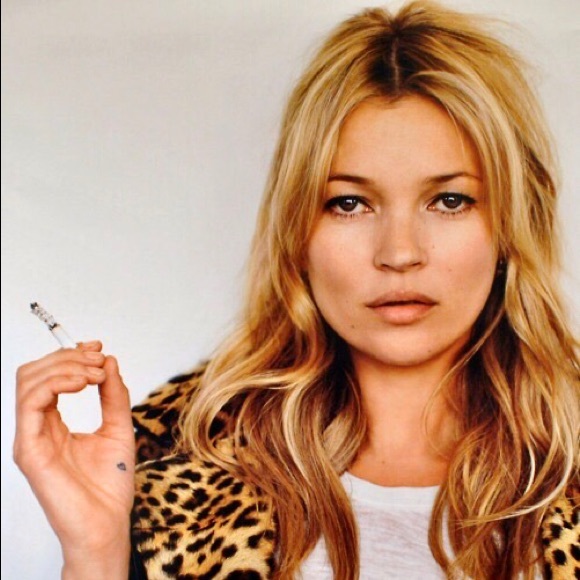 Profile Picture of Alex Barillas (@chapas21088) on Poshmark