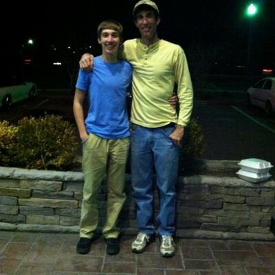 Profile Picture of James Maw (@Coonhunter1Jm) on Twitter