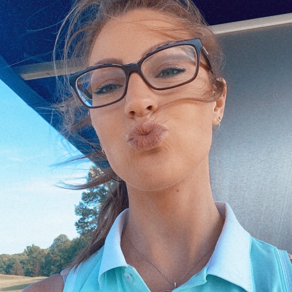 Profile Picture of Morgan Parrell (@morganlbeavers3) on Poshmark
