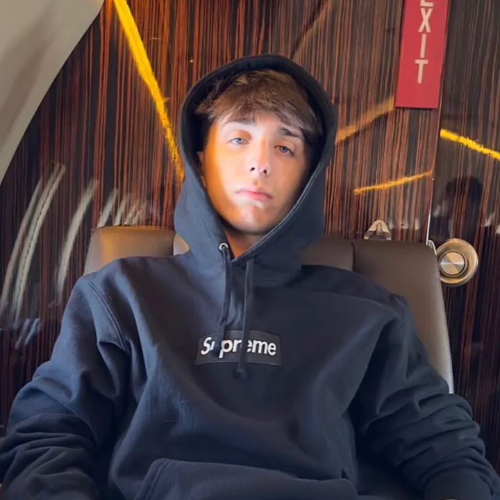 Profile Picture of Aaron (@aarongrans) on Tiktok