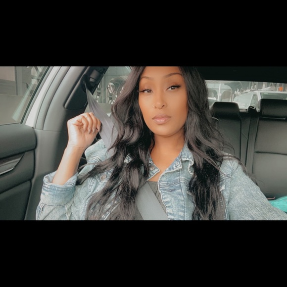 Profile Picture of Malikah Singleton-relph (@malikahs6470) on Poshmark