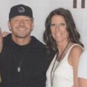 Profile Picture of Jennifer Jimenez (@socaljenn1974) on Twitter