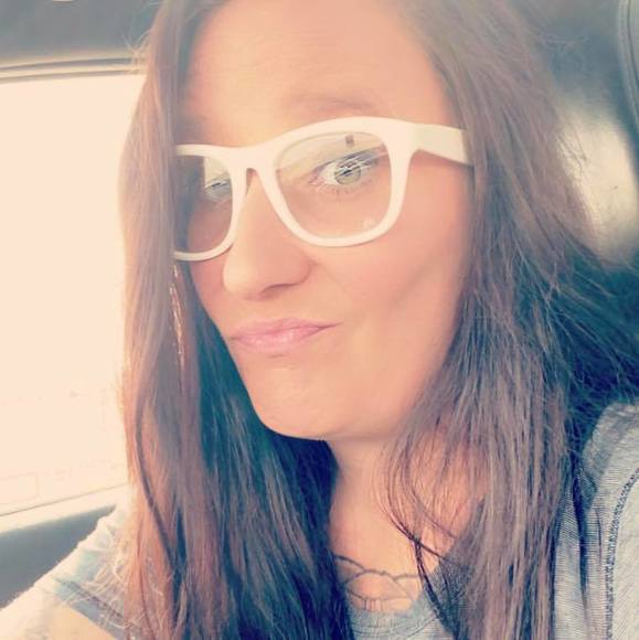 Profile Picture of Michelle Siemens (@msiemens94) on Poshmark