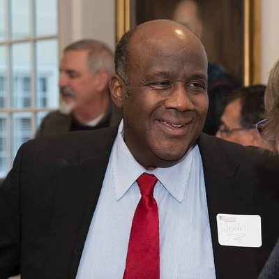 Profile Picture of Wendell Roberts (@wendelldragon) on Twitter