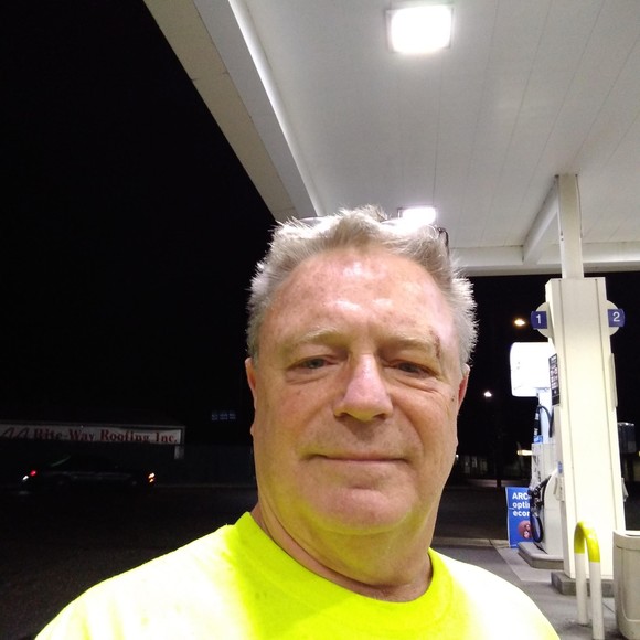 Profile Picture of David Barlow (@3pcompanyllc) on Poshmark