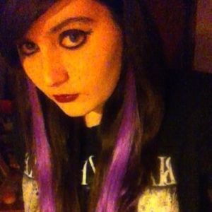 Profile Picture of Becky Hunt (@225963090) on Myspace