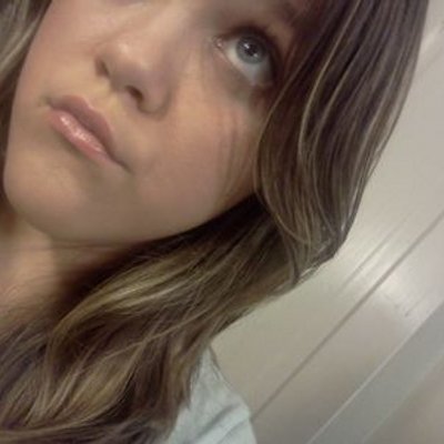 Profile Picture of Nieva Wilhite (@NievaDanielle) on Twitter