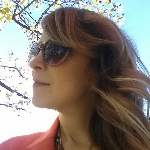 Profile Picture of Krystyna Nazaruk (@gancarczyk) on Poshmark