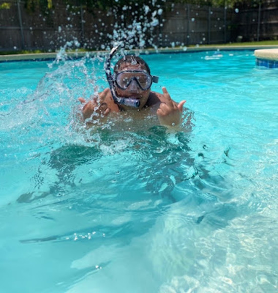 Profile Picture of Thereal Drose (@damodrickkenion) on Poshmark