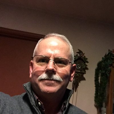 Profile Picture of Bill Faull (@faulldad) on Twitter