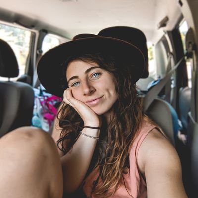 Profile Picture of Christianne Risman (@ChristianneRis) on Twitter