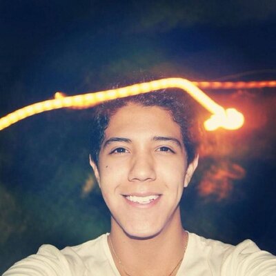 Profile Picture of Aaron Rosas. (@AaronRr__) on Twitter