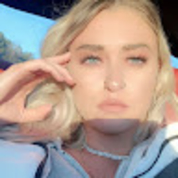 Profile Picture of Lisamarie Visconti (@lisavisco12) on Poshmark