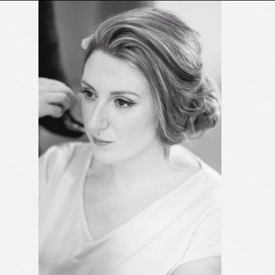 Profile Picture of Clare Connolly (@clareyconnolly) on Twitter