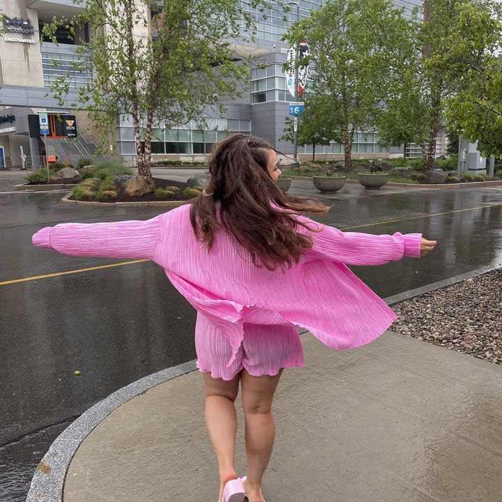 Profile Picture of Paula (@powllaa) on Tiktok