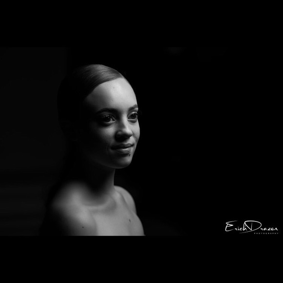 Profile Picture of Shelby Fosdick (@shelby18815) on Poshmark