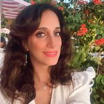 Profile Picture of NADIA | Spiritual Biz, Mindfulness, Energy & Intuition (@nadia.nanji) on Instagram