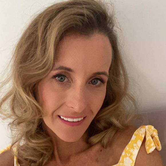 Profile Picture of Shellie Ralph (@shellieralph) on Poshmark