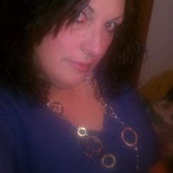 Profile Picture of Stacey Thorn (@Staceybeth68) on Twitter