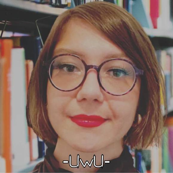 Profile Picture of Jenny Janetzke (@jennychisnell) on Poshmark