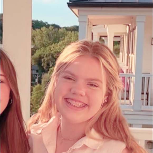 Profile Picture of Barnes Bryant (@barnesb09) on Poshmark