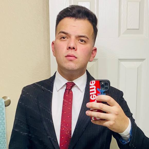 Profile Picture of Lucas Teixeira (@lucasteixeira) on Poshmark