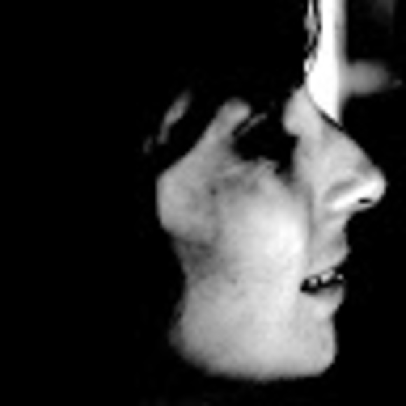 Profile Picture of Emily e Kotsaftis (@ekotsaftis) on Poshmark