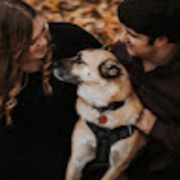 Profile Picture of Paige Kellgren (@paigekellgren) on Poshmark