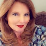 Profile Picture of Susan McCall (@suddenlysusan10) on Instagram