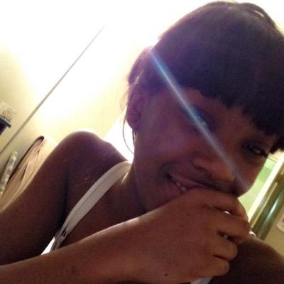 Profile Picture of Donna (@Swindle_Kween) on Twitter
