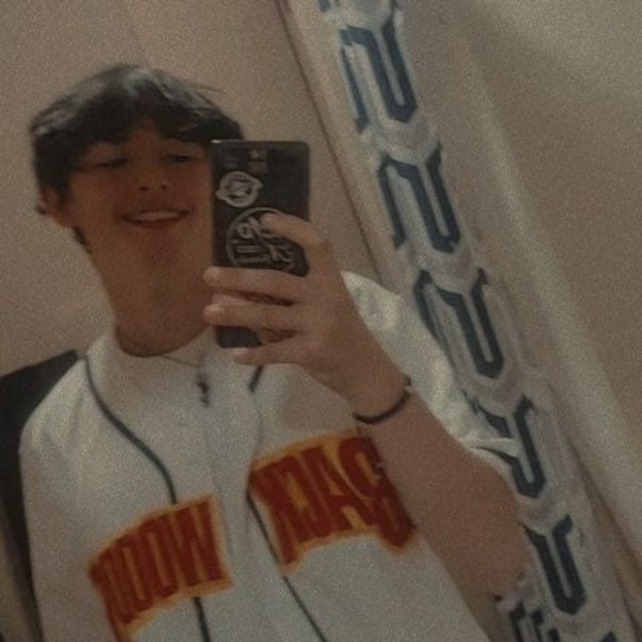 Profile Picture of Kaleb Mulcare (@kalebmulcare) on Poshmark