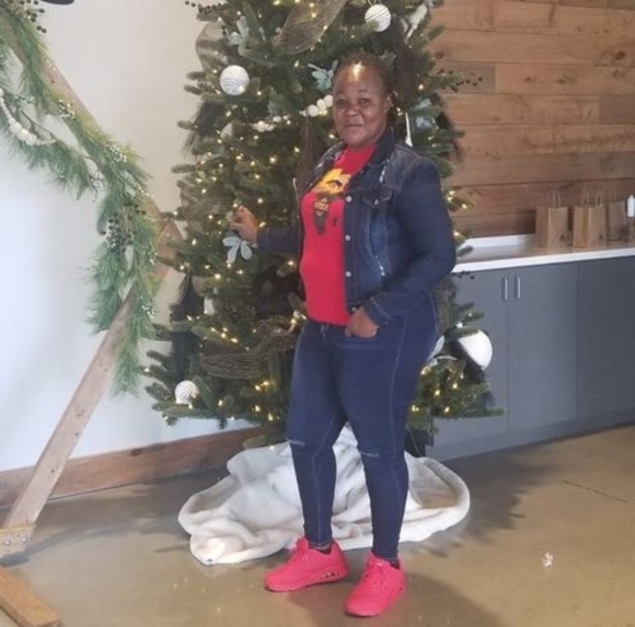 Profile Picture of Linet Okeno (@linetokeno) on Poshmark