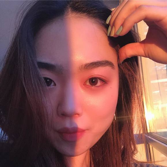 Profile Picture of Jiayue Xiong (@1026727201) on Poshmark