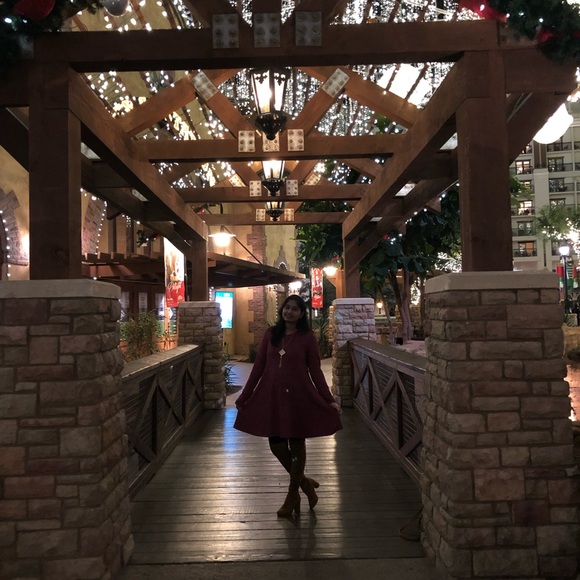 Profile Picture of Priya Adimulam (@priyaadimulam) on Poshmark