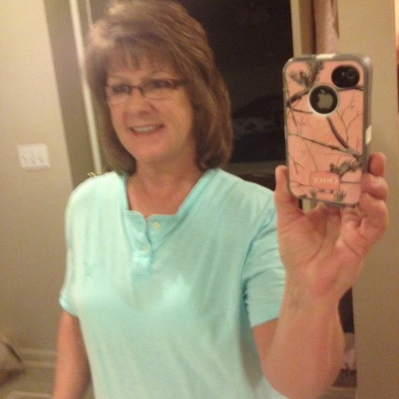 Profile Picture of Pam Davidson (@sweetlillady9) on Poshmark